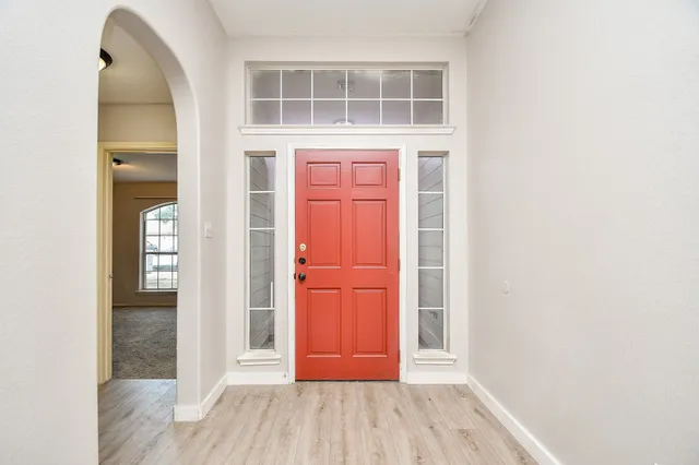 $2,300 | 18835 Appletree Ridge Road, Houston, TX 77084