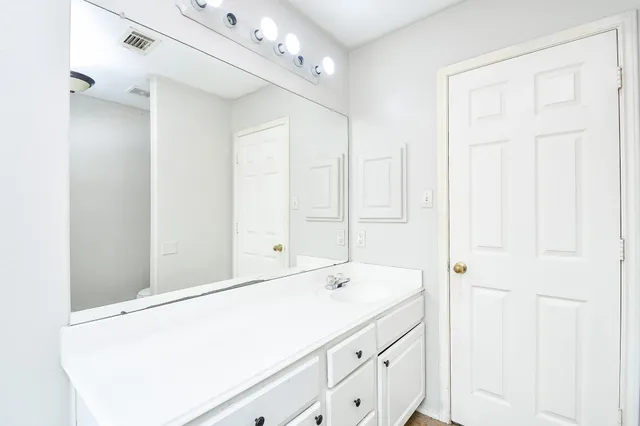 $2,300 | 18835 Appletree Ridge Road, Houston, TX 77084