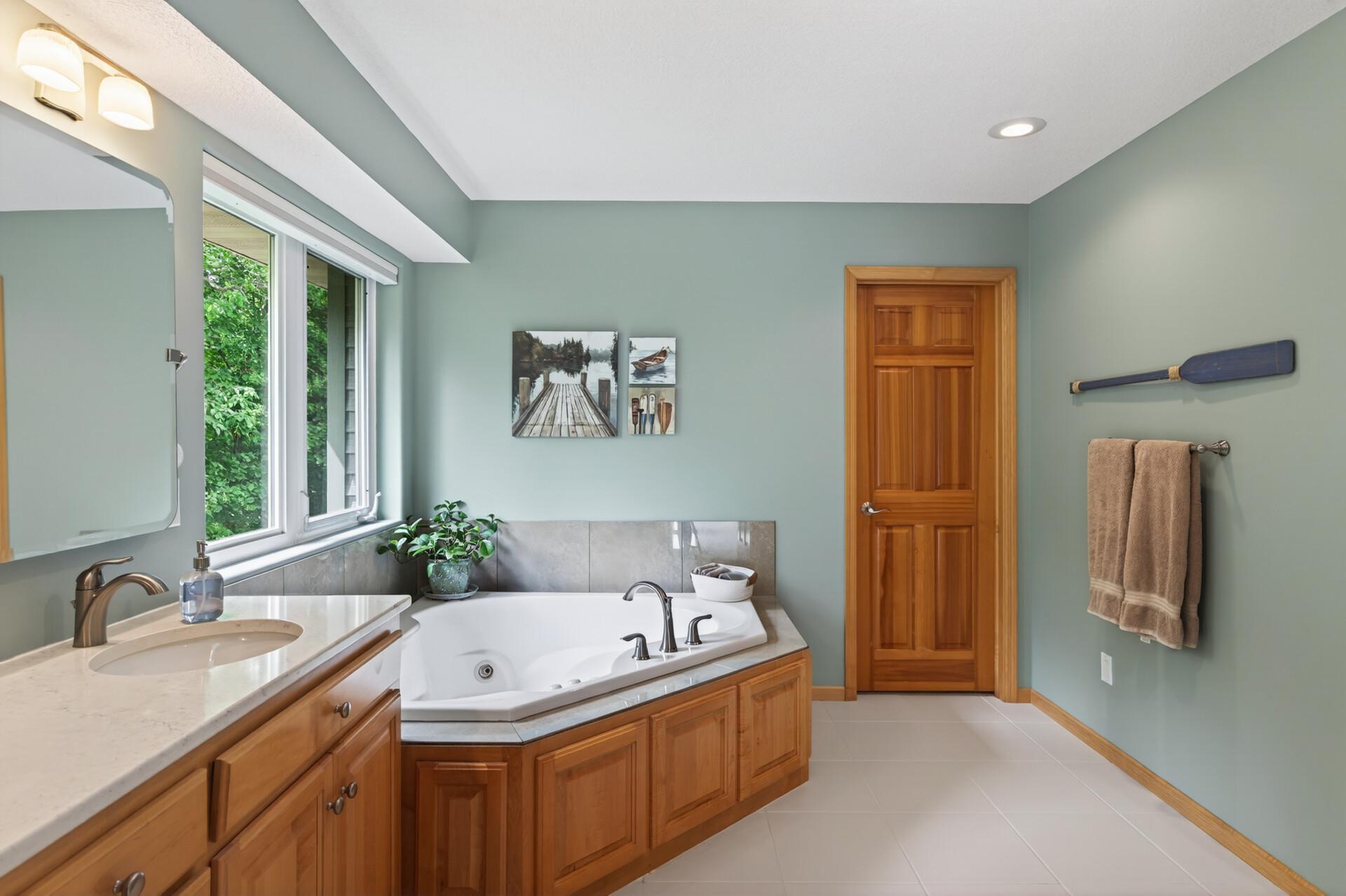 381 Del Rio Drive Chanhassen, MN 55317 - Photo 44 of 97