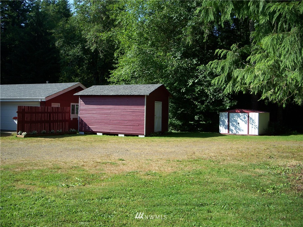 1931 West Beeville Loop Road Matlock, WA 98560 - Photo 18 of 25 Gallery Image 18