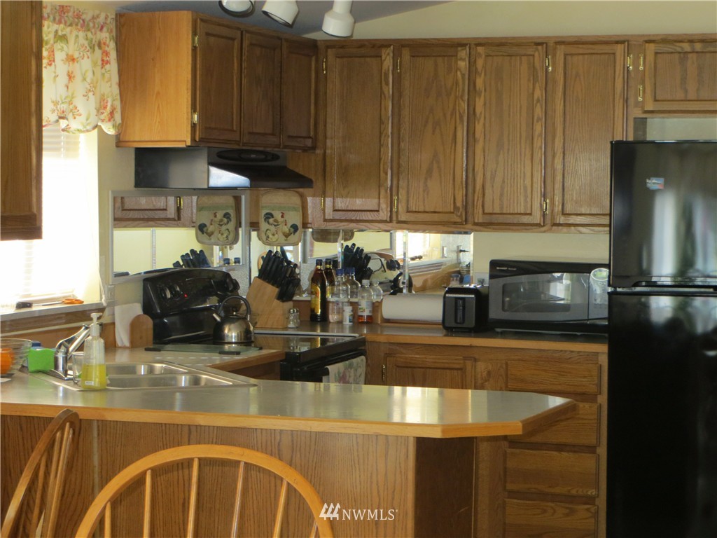 1931 West Beeville Loop Road Matlock, WA 98560 - Photo 5 of 25 Gallery Image 5