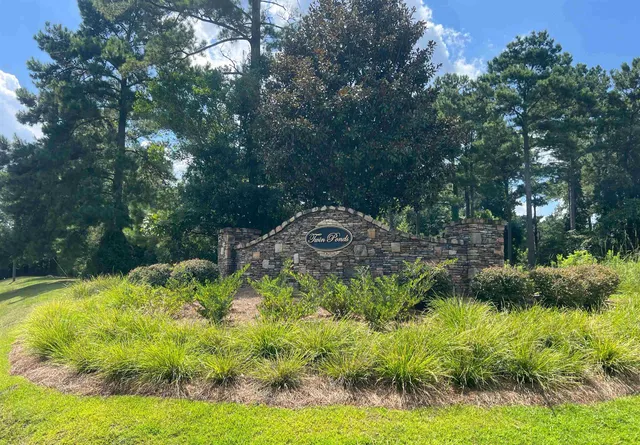 $60,000 | 300 Twin Ponds Drive, Havana, FL 32333