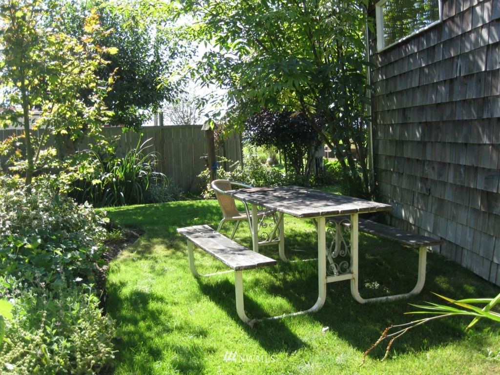 5848 Farm To Market Road Edison, WA 98232 - Photo 12 of 14 Gallery Image 12