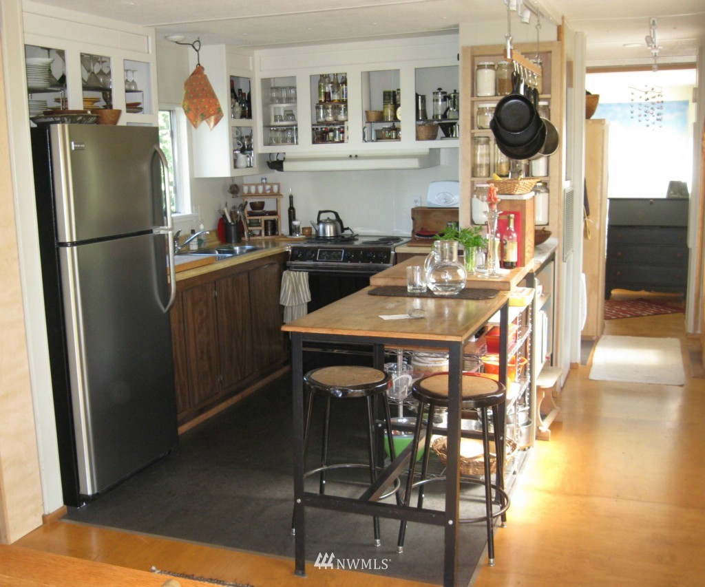 5848 Farm To Market Road Edison, WA 98232 - Photo 8 of 14 Gallery Image 8