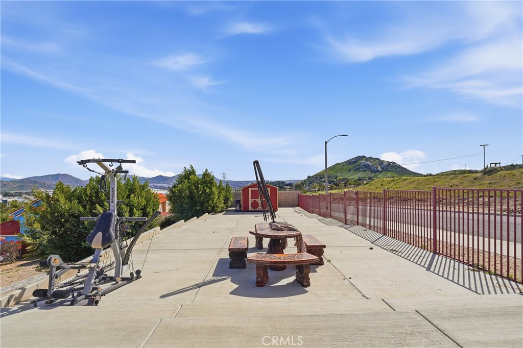 11970 Walnut Street Bloomington, CA 92316 - Photo 21 of 26