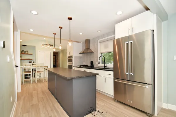 $3,850 | 635 East Prairie Avenue, Lombard, IL 60148