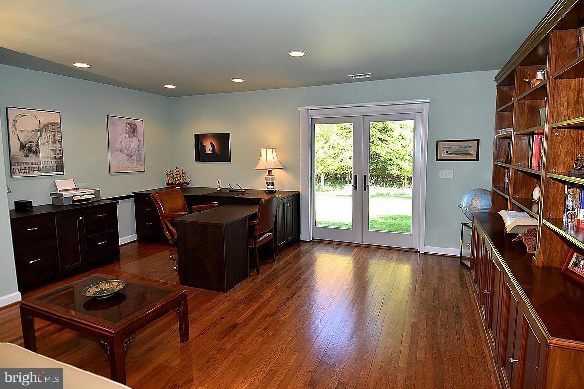 4600 Bayfields Road Harwood, MD 20776 - Photo 18 of 30 Bedroom