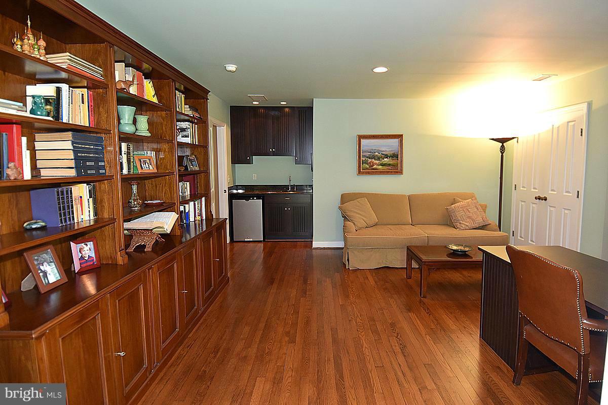 4600 Bayfields Road Harwood, MD 20776 - Photo 19 of 30 Bedroom