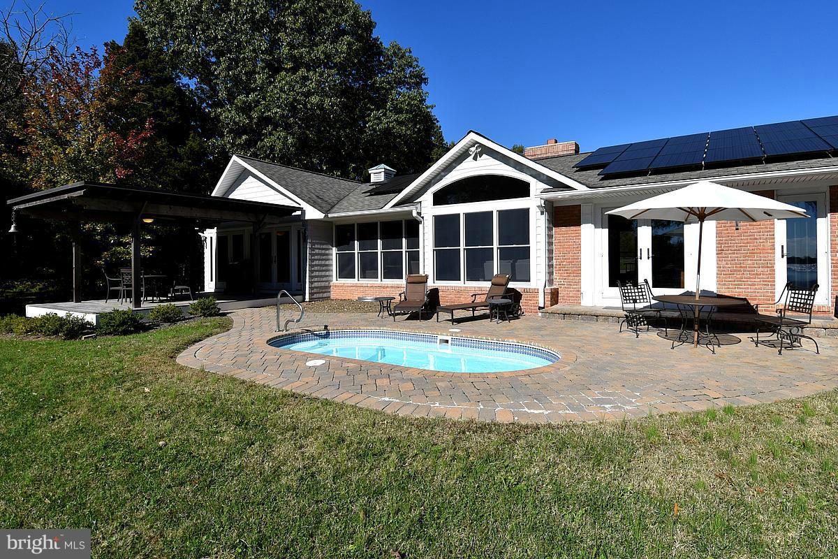 4600 Bayfields Road Harwood, MD 20776 - Photo 24 of 30 Exterior (Rear)