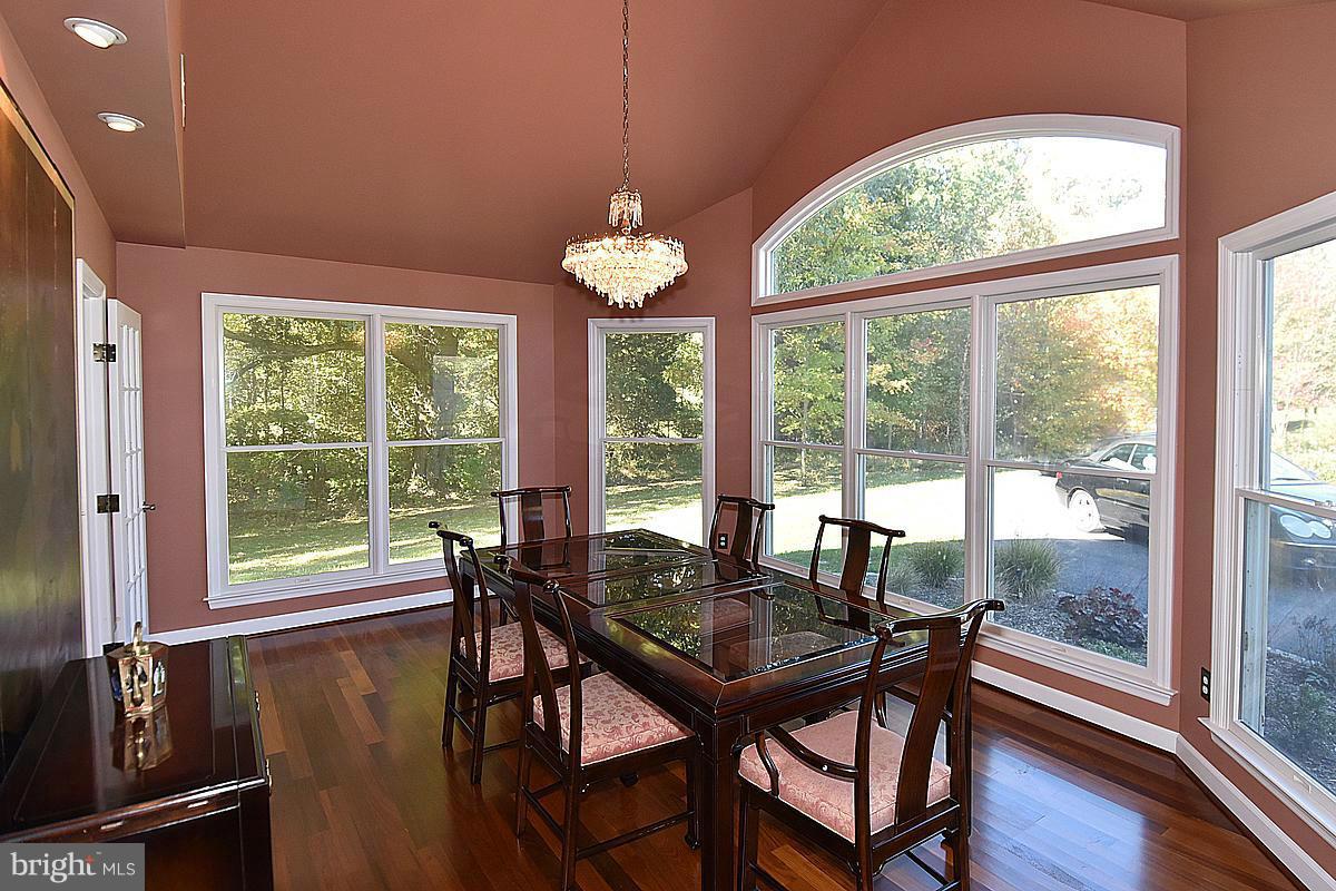 4600 Bayfields Road Harwood, MD 20776 - Photo 6 of 30 Dining Room