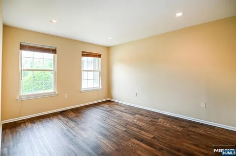 $499,000 | 1030 Cumberland Court, Unit 1030, Mahwah, NJ 07430