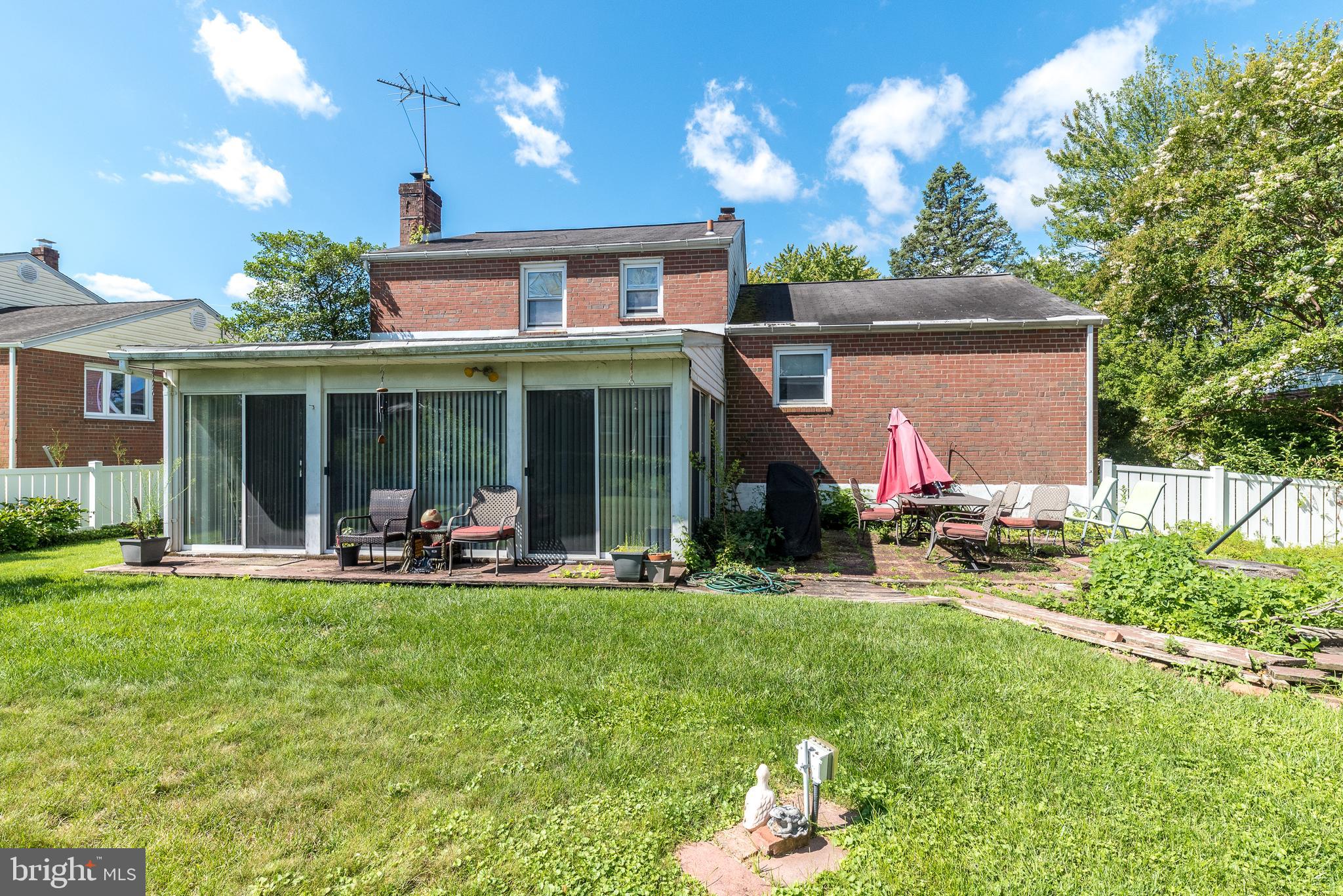 716 Springdell Road King of Prussia, PA 19406 - Photo 5 of 40 Exterior Rear
