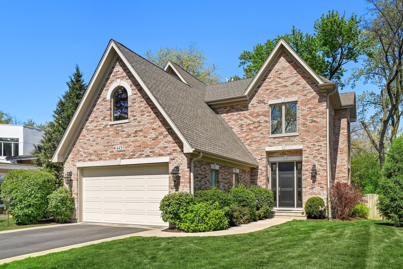 445 Ridge Road Highland Park, IL 60035 - Photo 1 of 55