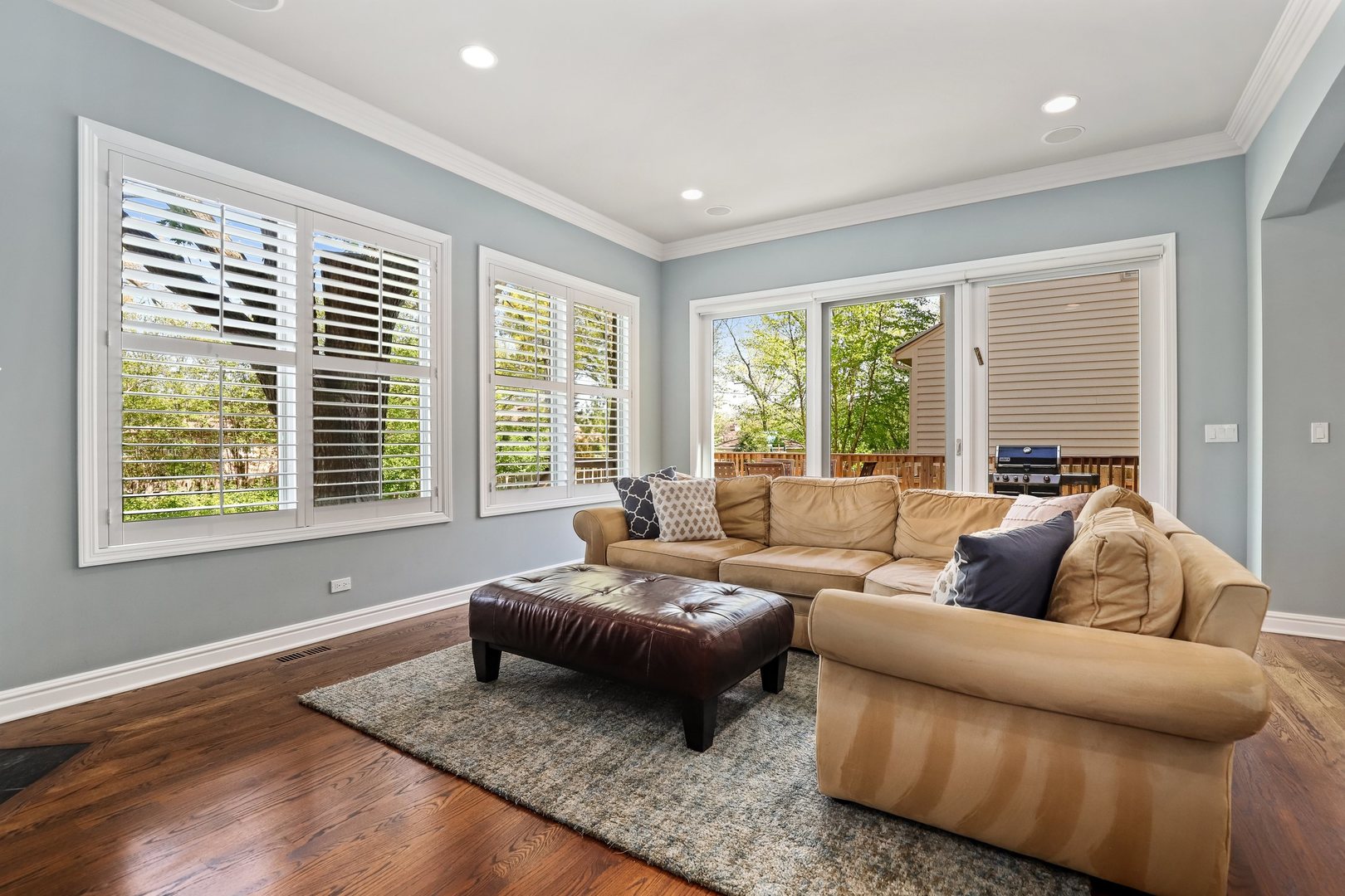 445 Ridge Road Highland Park, IL 60035 - Photo 16 of 55