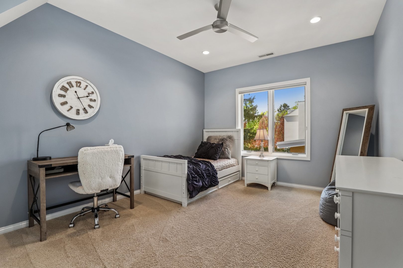 445 Ridge Road Highland Park, IL 60035 - Photo 33 of 55