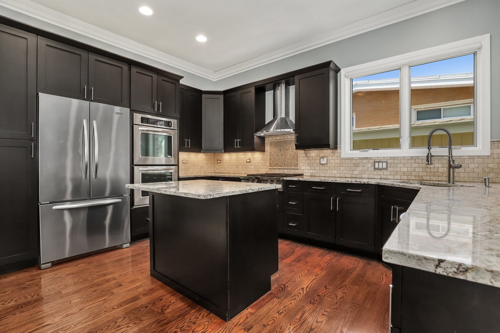 445 Ridge Road Highland Park, IL 60035 - Photo 6 of 55