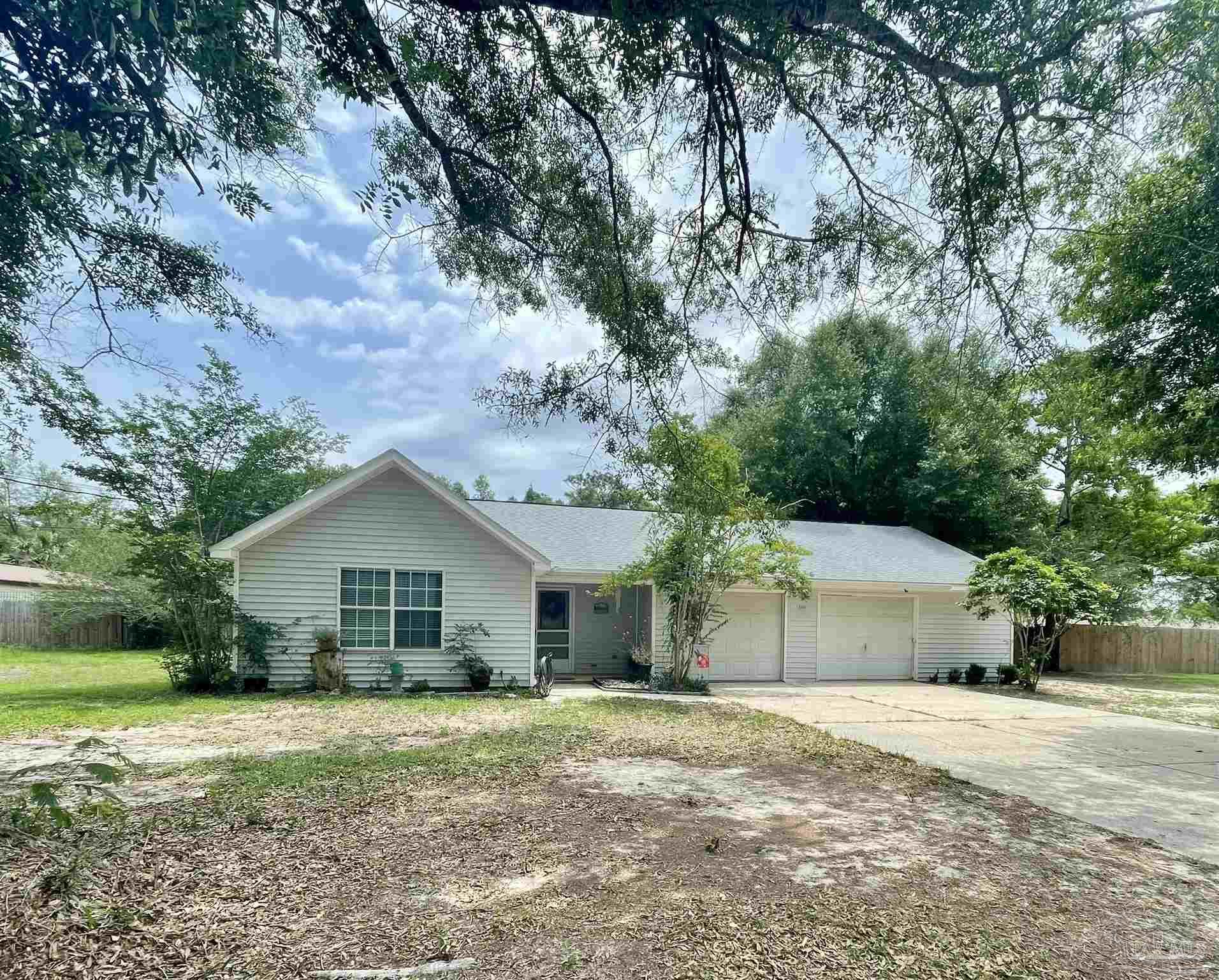 5500 Cox Road Milton, FL 32583 - Photo 3 of 21 Gallery Image 3