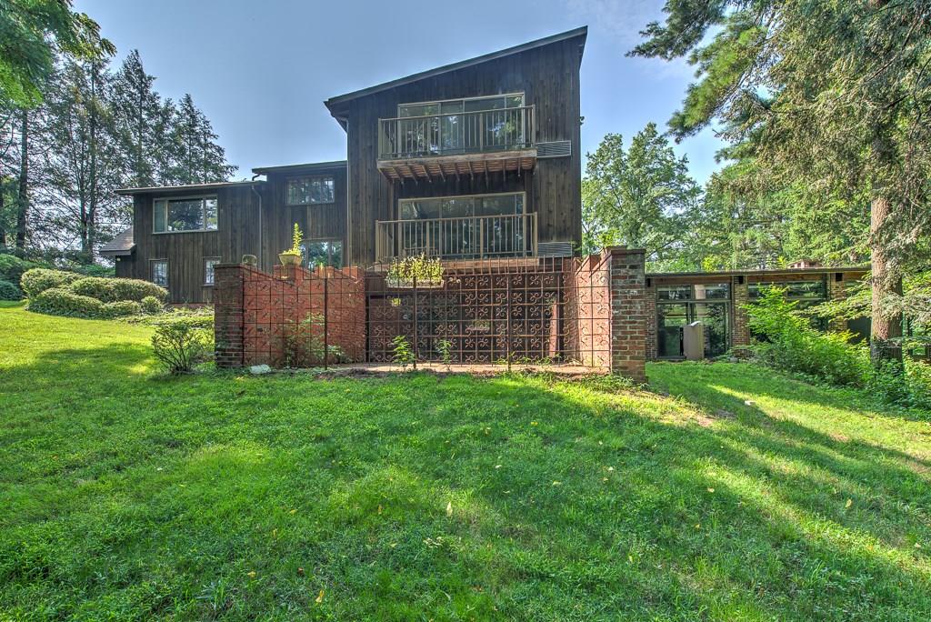 709 Camp Meeting Road Sewickley, PA 15143 - Photo 17 of 18 front view of house with a yard