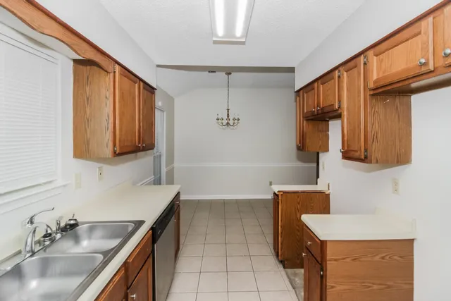 $1,440 | 2563 Country Trail Drive, Memphis, TN 38133