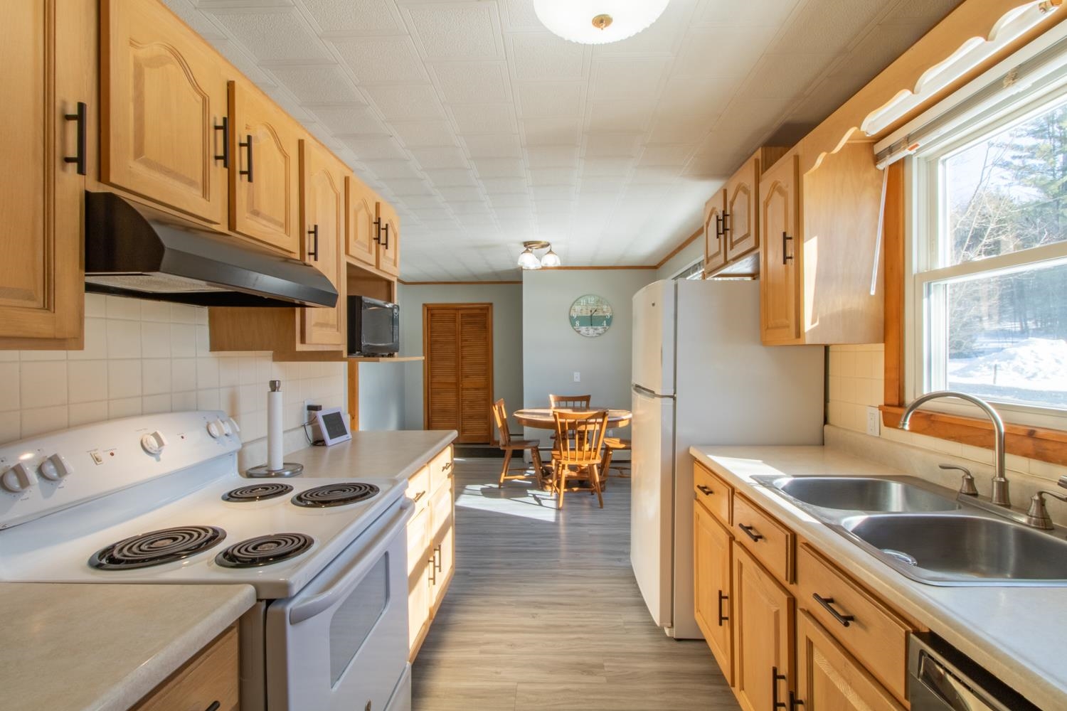 1160 Bluff Road Newport, VT 05855 - Photo 3 of 31