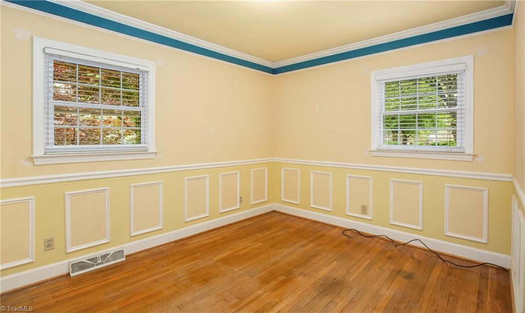 1716 Sandersted Road Southwest Winston-Salem, NC 27103 - Photo 23 of 39 3rd Bedroom