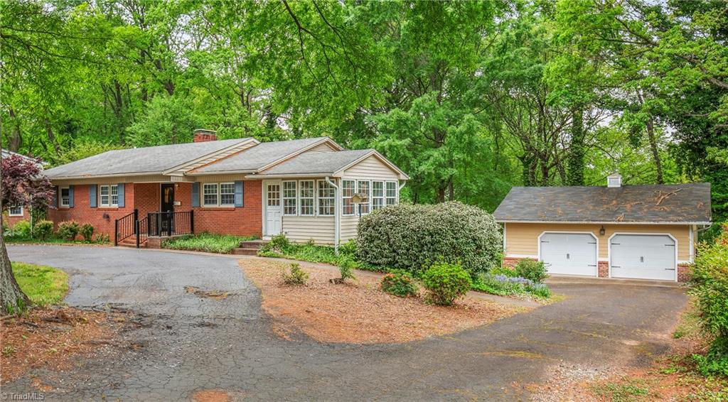 1716 Sandersted Road Southwest Winston-Salem, NC 27103 - Photo 3 of 39 Gallery Image 3