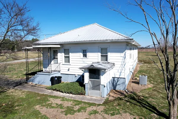 $84,900 | 2919 Feather Trail Road, Olmsted, IL 62970