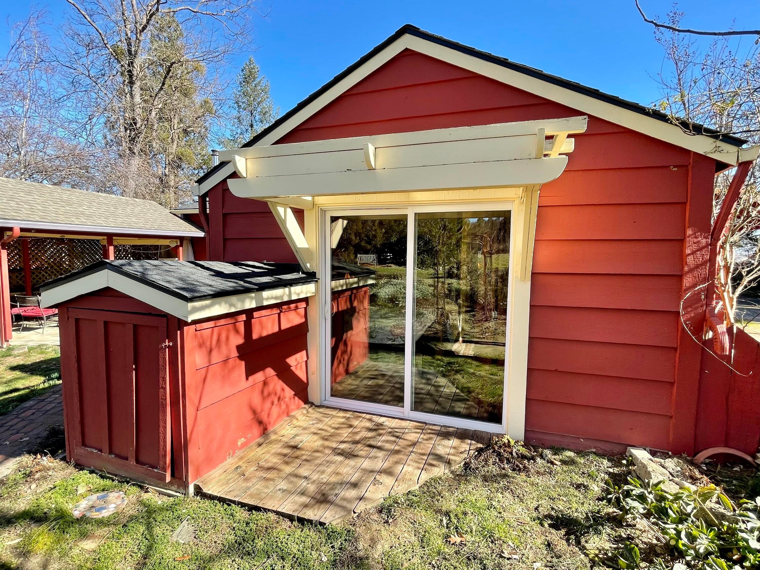 4296 Colver Road Phoenix, OR 97535 - Photo 42 of 56 Gallery Image 42