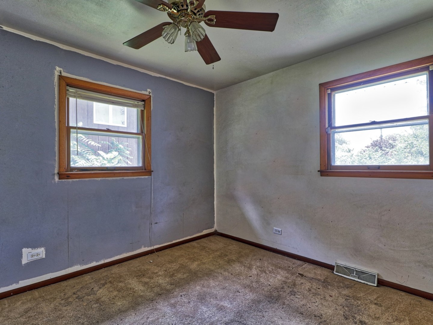 5159 West Margaret Street Monee, IL 60449 - Photo 10 of 13 a view of an empty room with a window