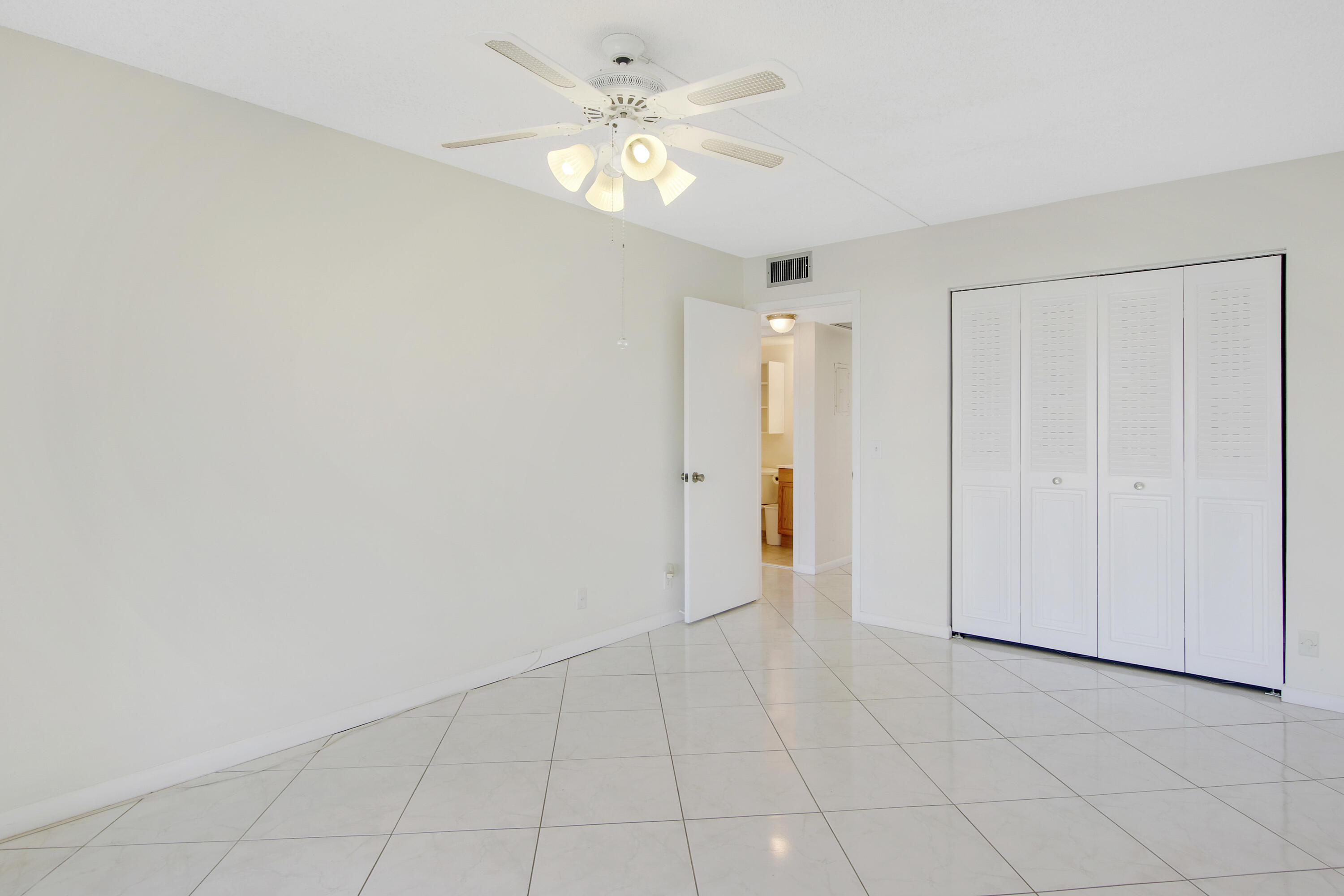 3047 Exeter C, Unit C Boca Raton, FL 33434 - Photo 14 of 22 Bedroom 1