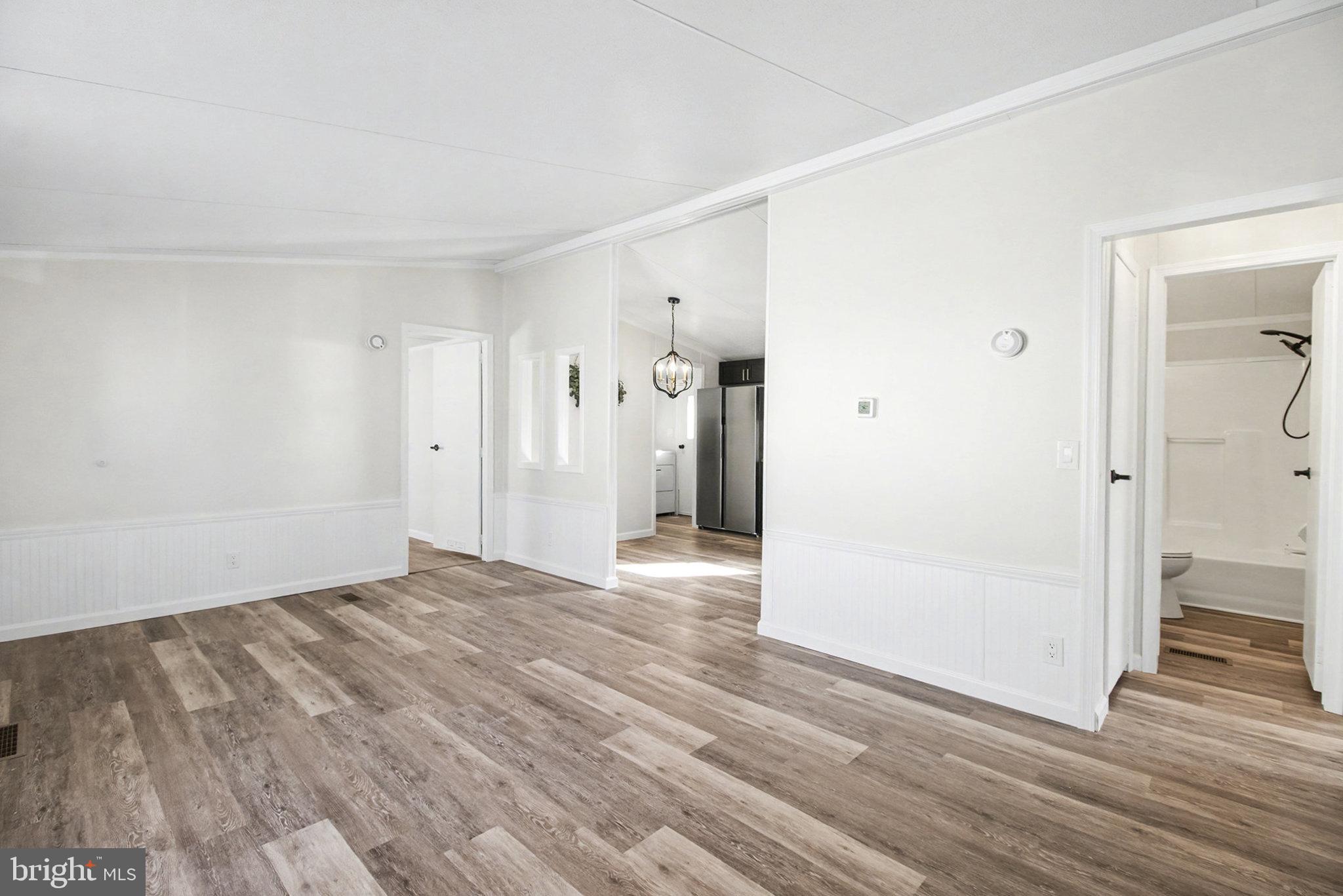 5169 East Trindle Road Mechanicsburg, PA 17050 - Photo 5 of 27