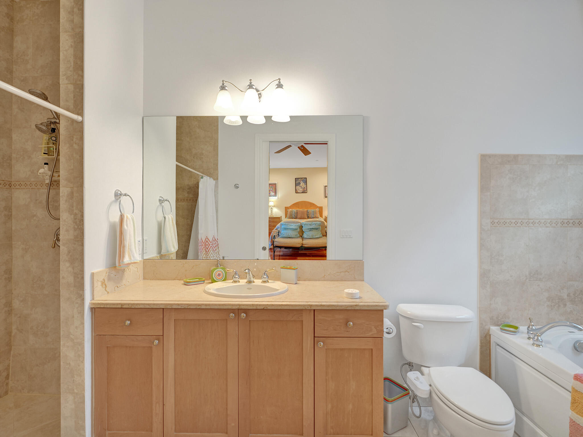 422 Sunset Drive Pompano Beach, FL 33062 - Photo 8 of 57 8