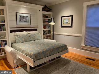 1109 Locust Street Cambridge, MD 21613 - Photo 30 of 55 Main floor Murphy bed
