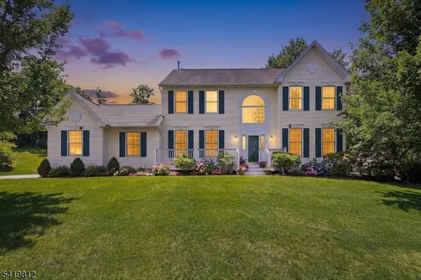 $689,000 | 104 Hockenbury Drive, Glen Gardner, NJ 08826
