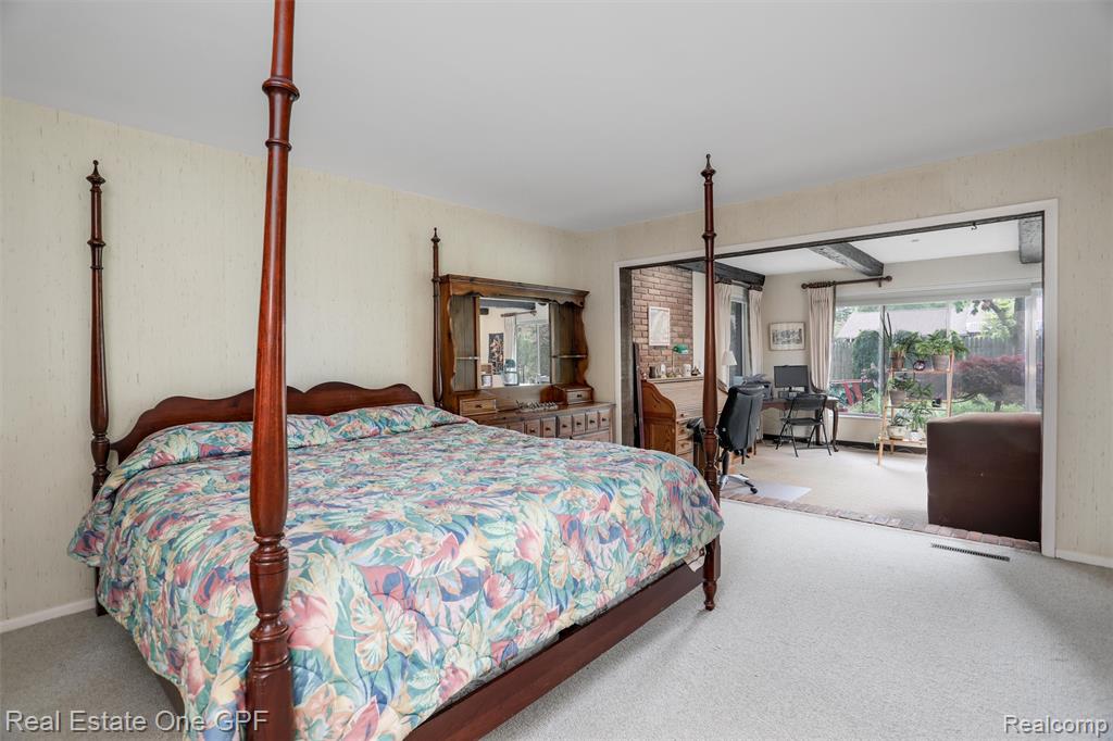 439 Barclay Road Grosse Pointe Farms, MI 48236 - Photo 24 of 47