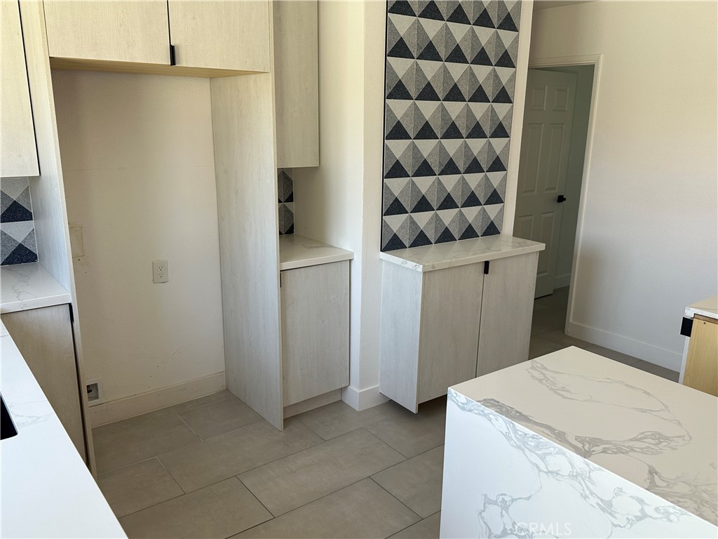 485-485 West Tramview Road Palm Springs, CA 92262 - Photo 13 of 16