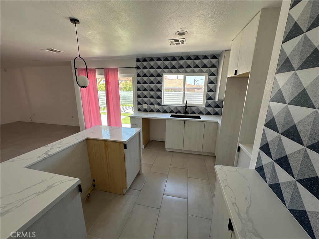 485-485 West Tramview Road Palm Springs, CA 92262 - Photo 14 of 16