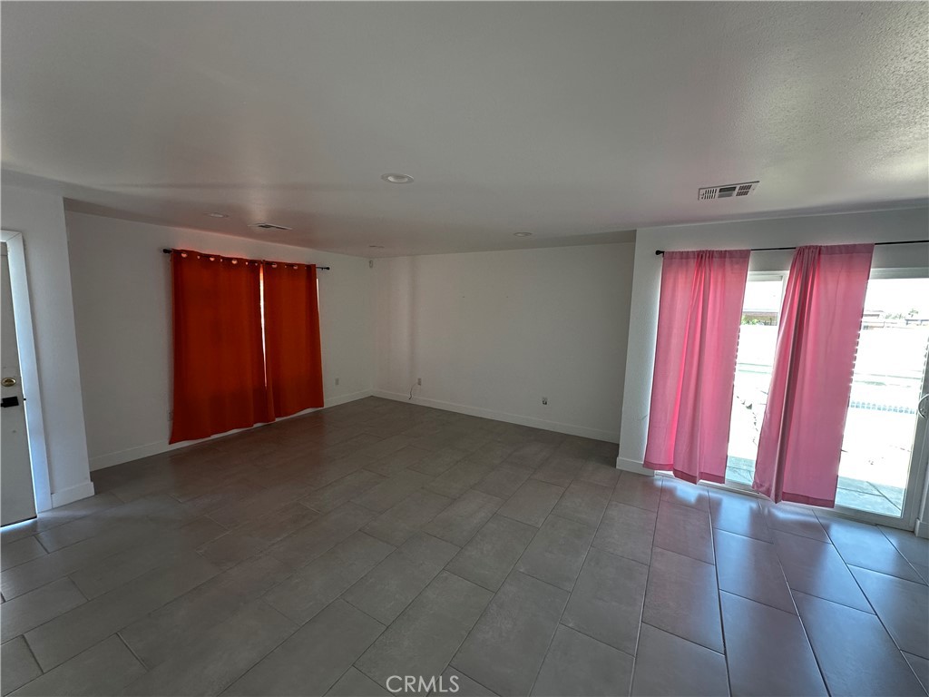 485-485 West Tramview Road Palm Springs, CA 92262 - Photo 10 of 16