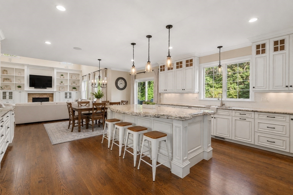 175 Schoolmasters Lane Dedham, MA 02026 - Photo 7 of 41