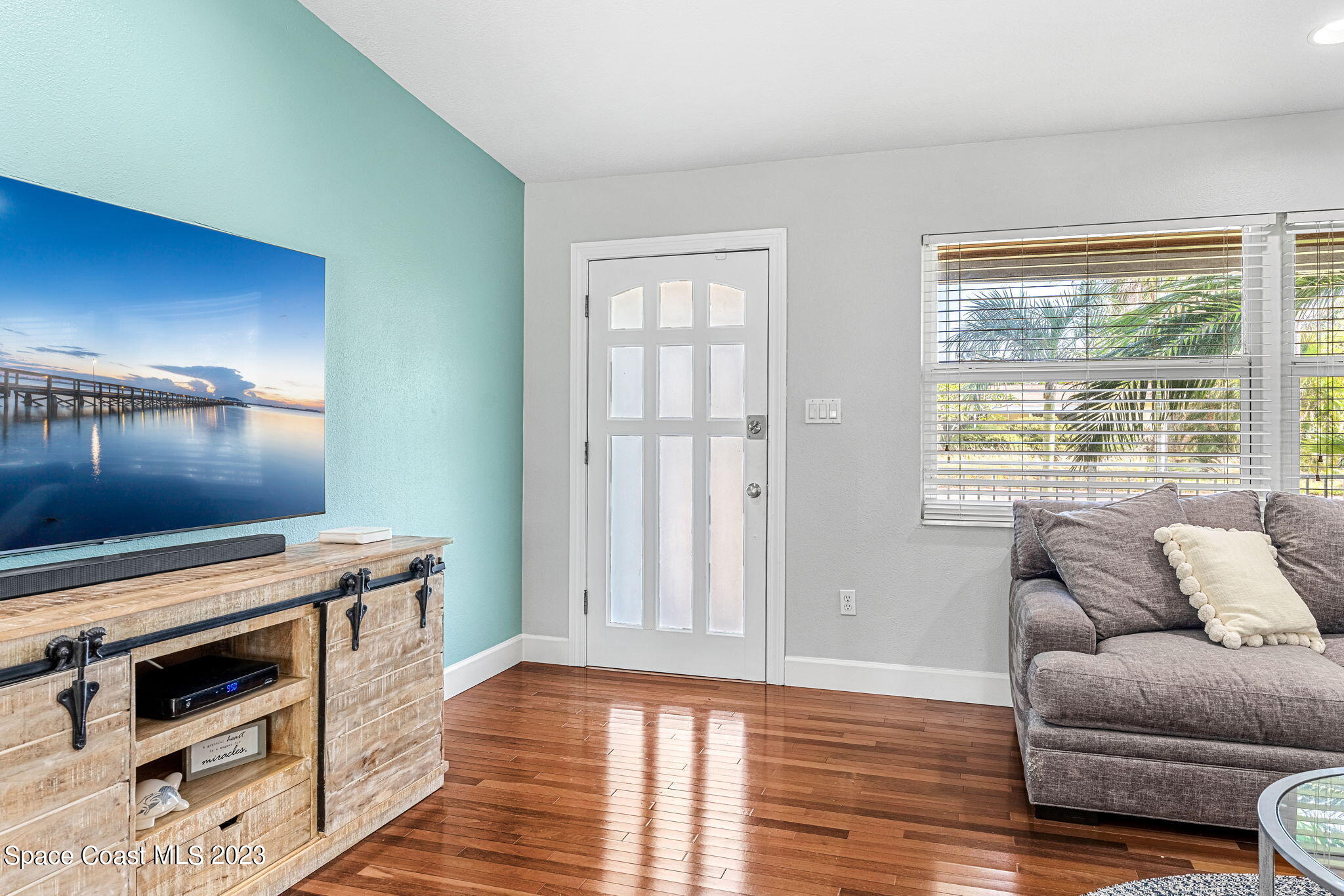 425 Cinnamon Drive Satellite Beach, FL 32937 - Photo 11 of 55 9-web-or-mls-DSC07071-HDR