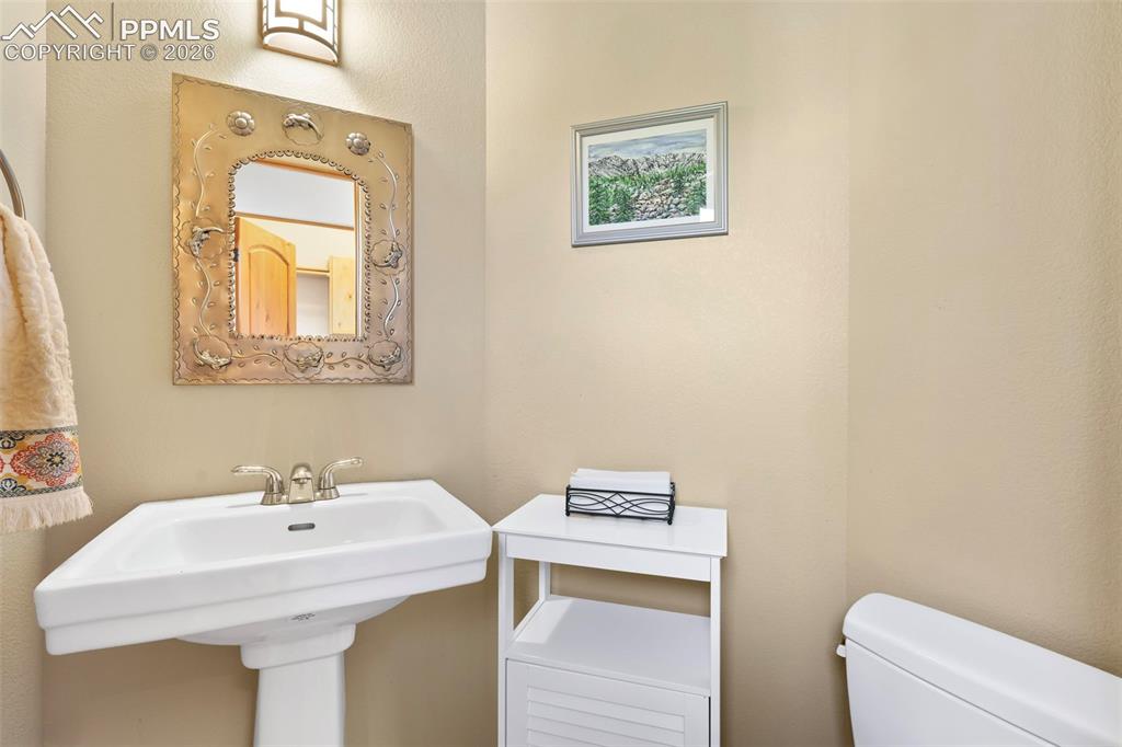 21 Crystal Park Road Manitou Springs, CO 80829 - Photo 10 of 27 half bathroom