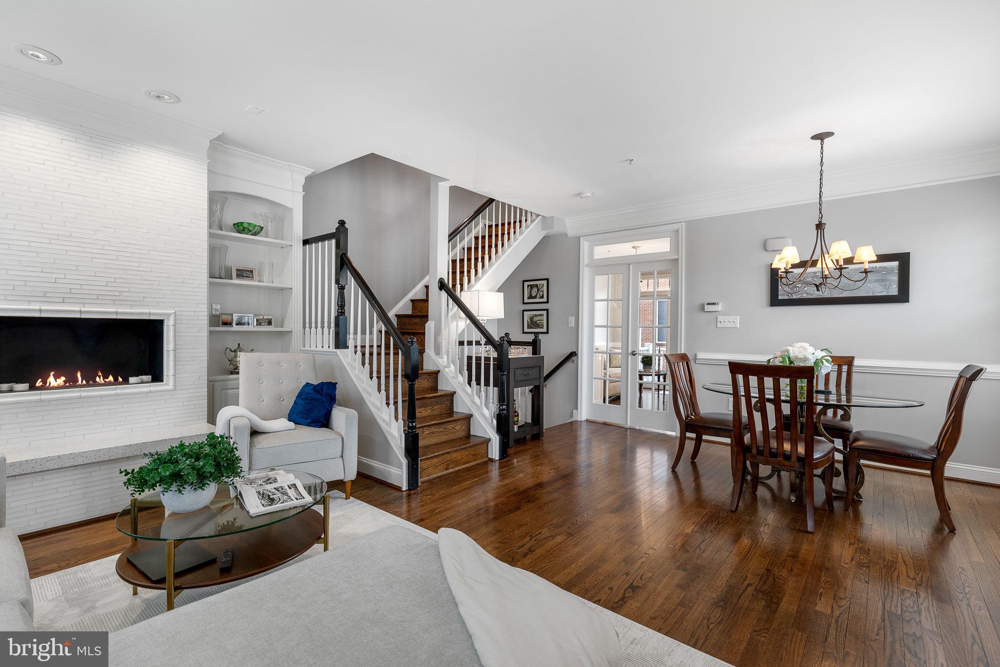 501 Pendleton Street Alexandria, VA 22314 - Photo 15 of 39 Light-filled open living/dining room w hardwoods