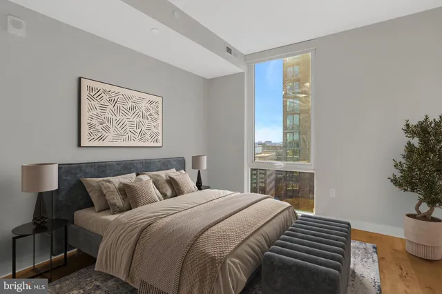 $1,299,000 | 1781 North Pierce Street, Unit 1404, Arlington, VA 22209