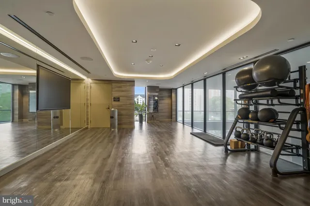 $1,299,000 | 1781 North Pierce Street, Unit 1404, Arlington, VA 22209