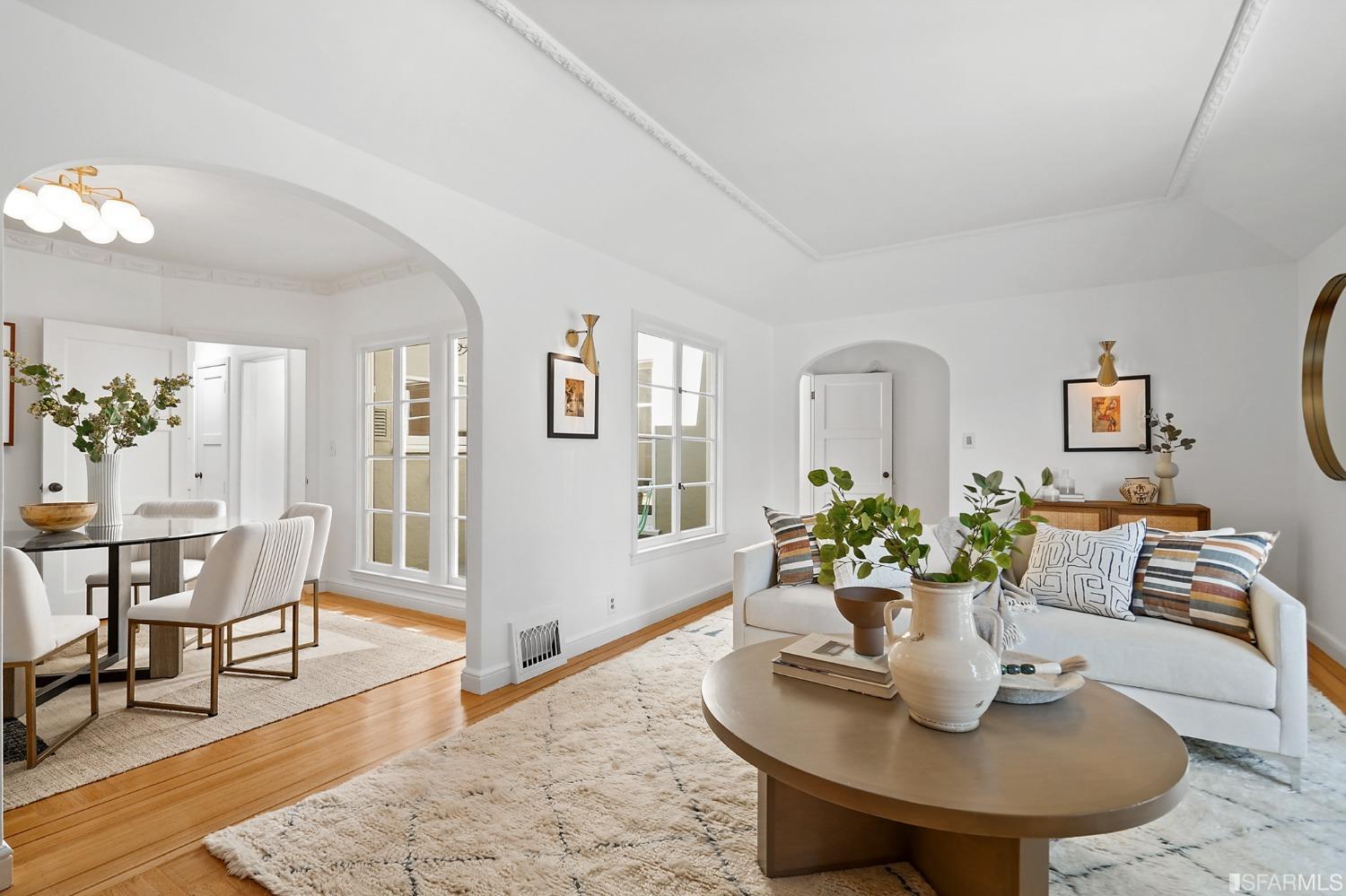 2290 Alemany Boulevard San Francisco, CA 94112 - Photo 14 of 45 a dining room with furniture and wooden floor