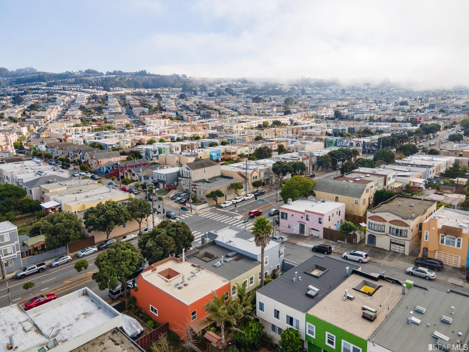 2290 Alemany Boulevard San Francisco, CA 94112 - Photo 6 of 45 an aerial view of a city