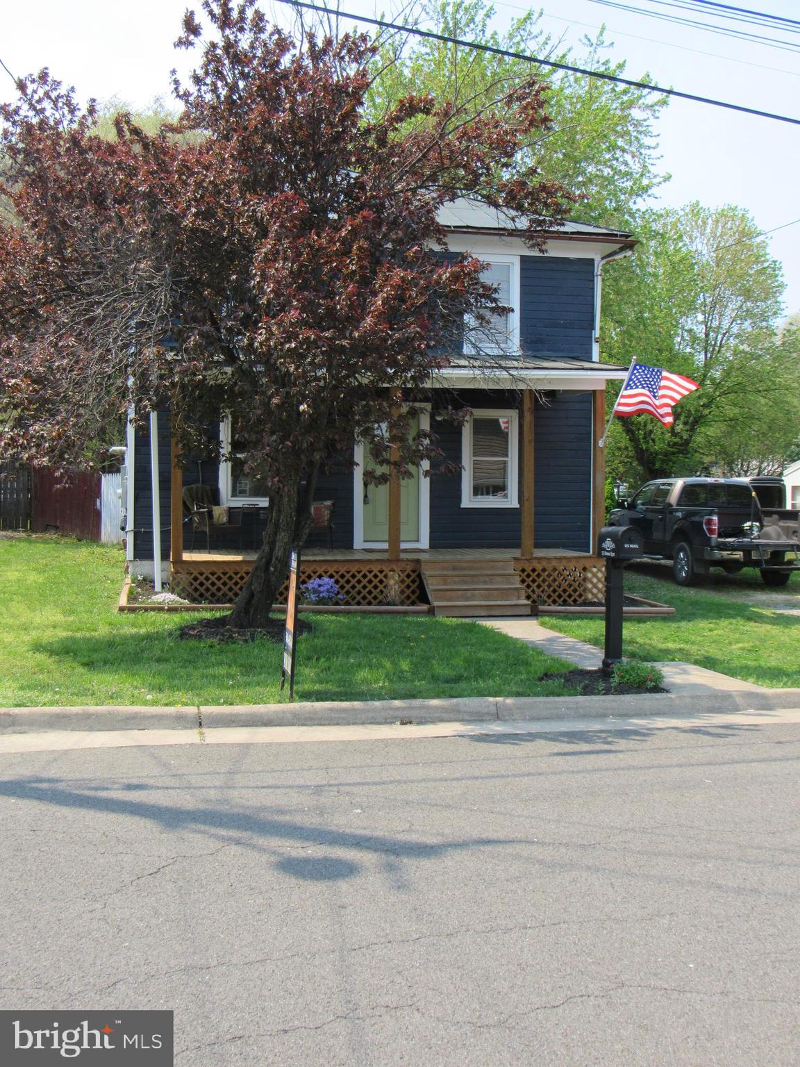 331 Ritenour Street Front Royal, VA 22630 - Photo 4 of 46 Gallery Image 4