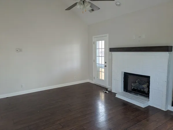 $400,000 | 613 Snowshoe Lane, Clarksville, TN 37040