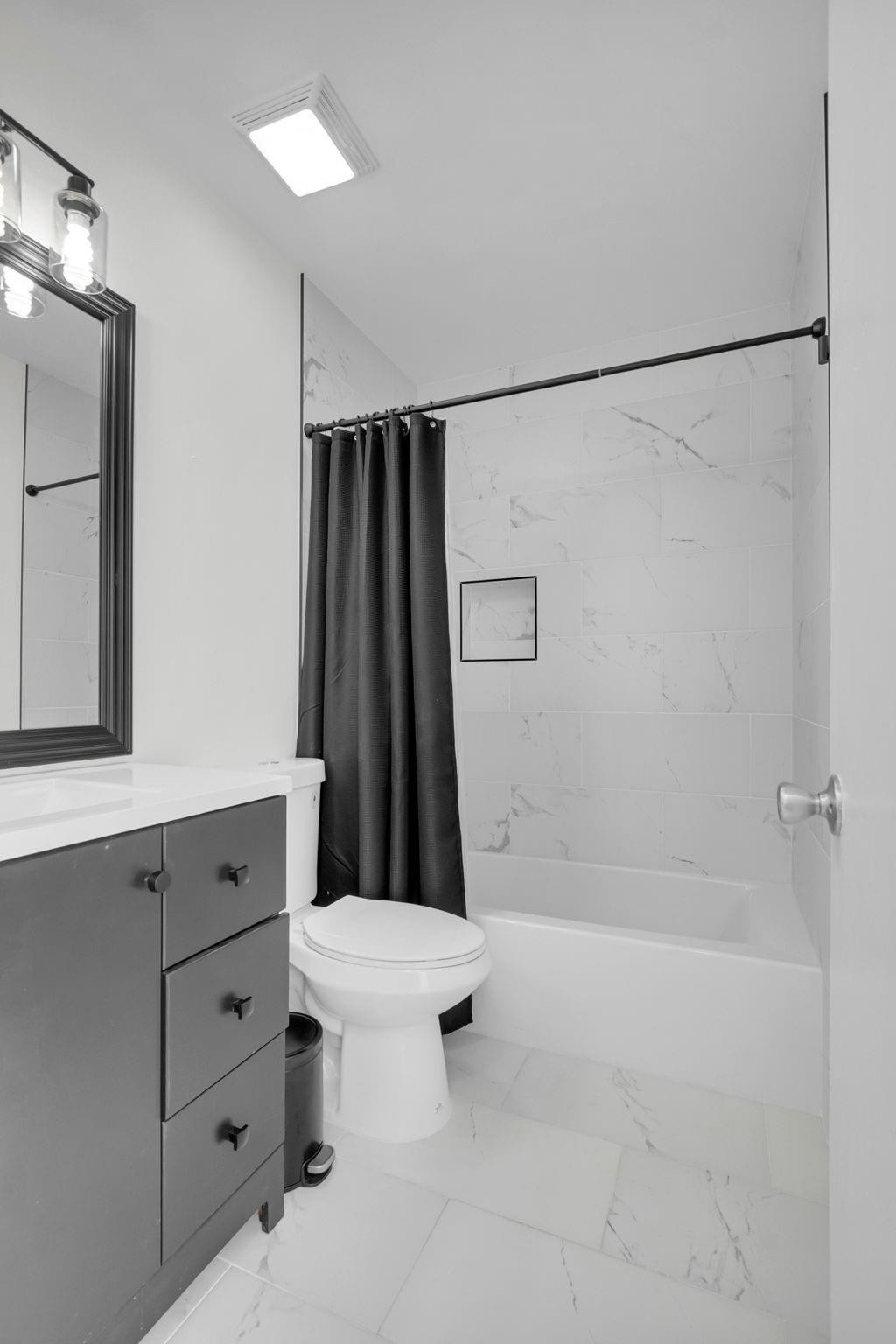 11173 Model Circle West Boca Raton, FL 33428 - Photo 13 of 43 Photo 13