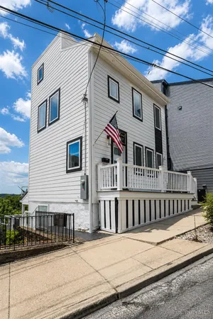 $989,000 | 1003 Hill Street, Cincinnati, OH 45202